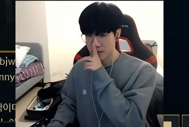 戏剧性的 r3salt - clax 交换在9 Pandas的RMR资格赛活动前几分钟敲定